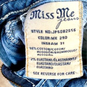 Miss Me Size 28 Skinny